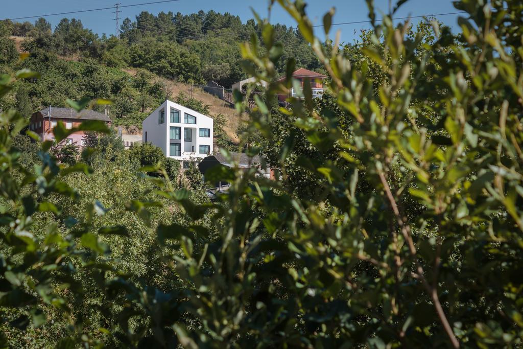 Hostal Tres Campanas Villafranca Del Bierzo Luaran gambar